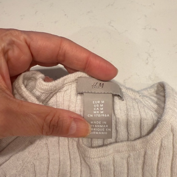 H&M Cream Ribbed Knit Top - Picture 3 of 3